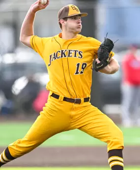 baseball-uniform-551894-1762859515